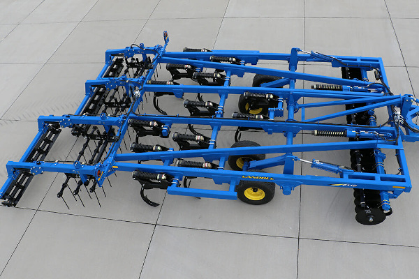 Landoll | Coulter Chisel with Auto-Reset Shanks | Model 2132-17 for sale at Colerain, North Carolina