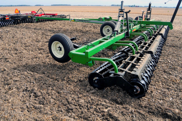 Unverferth | Seedbed Tillage | Rolling Harrow® Soil Conditioner for sale at Colerain, North Carolina