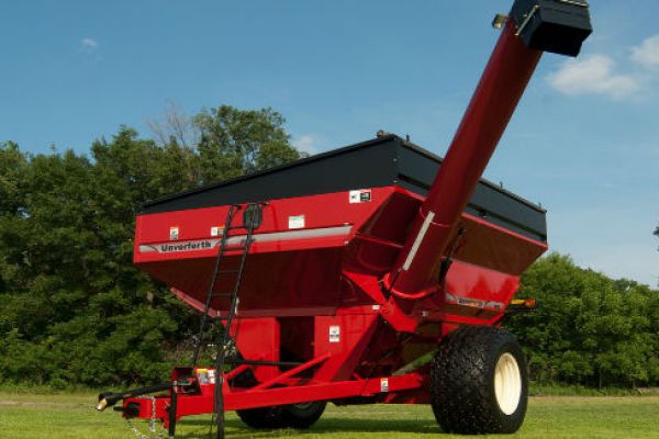 Unverferth | Mid Size Corner-Auger Grain Carts | Model 8250 for sale at Colerain, North Carolina